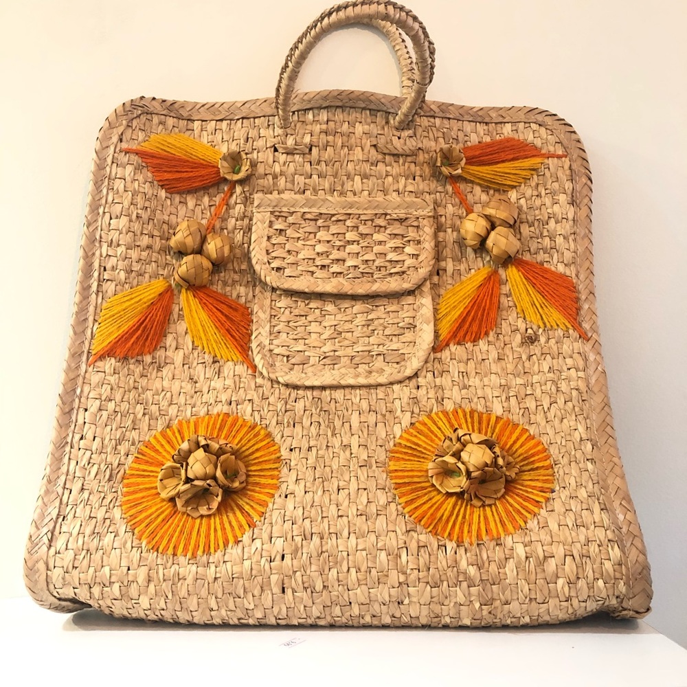Large Rattan Straw Tote Bag - Picture 2 of 5